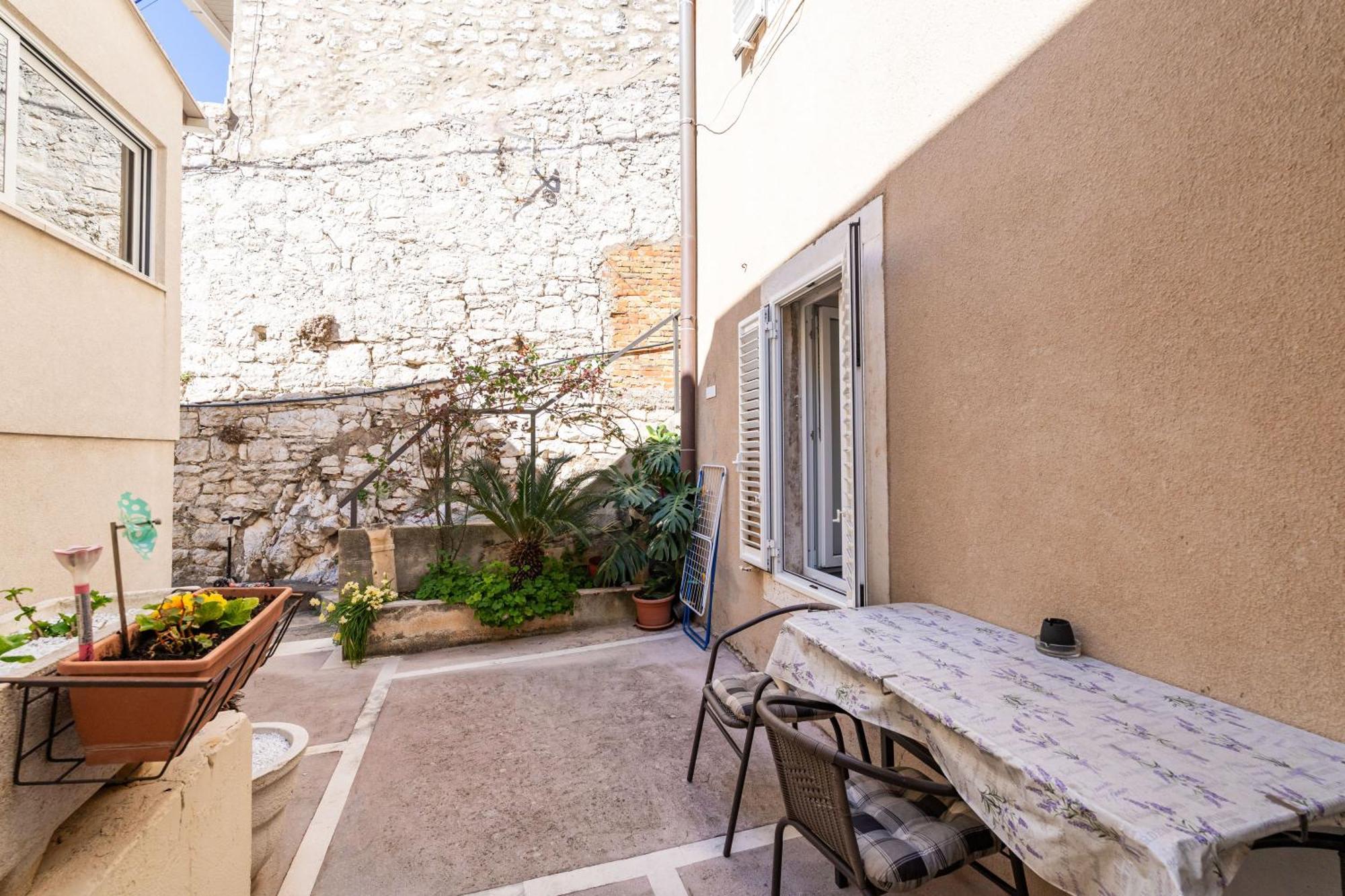 Apartment Family Tokic Dubrovnik Exterior photo