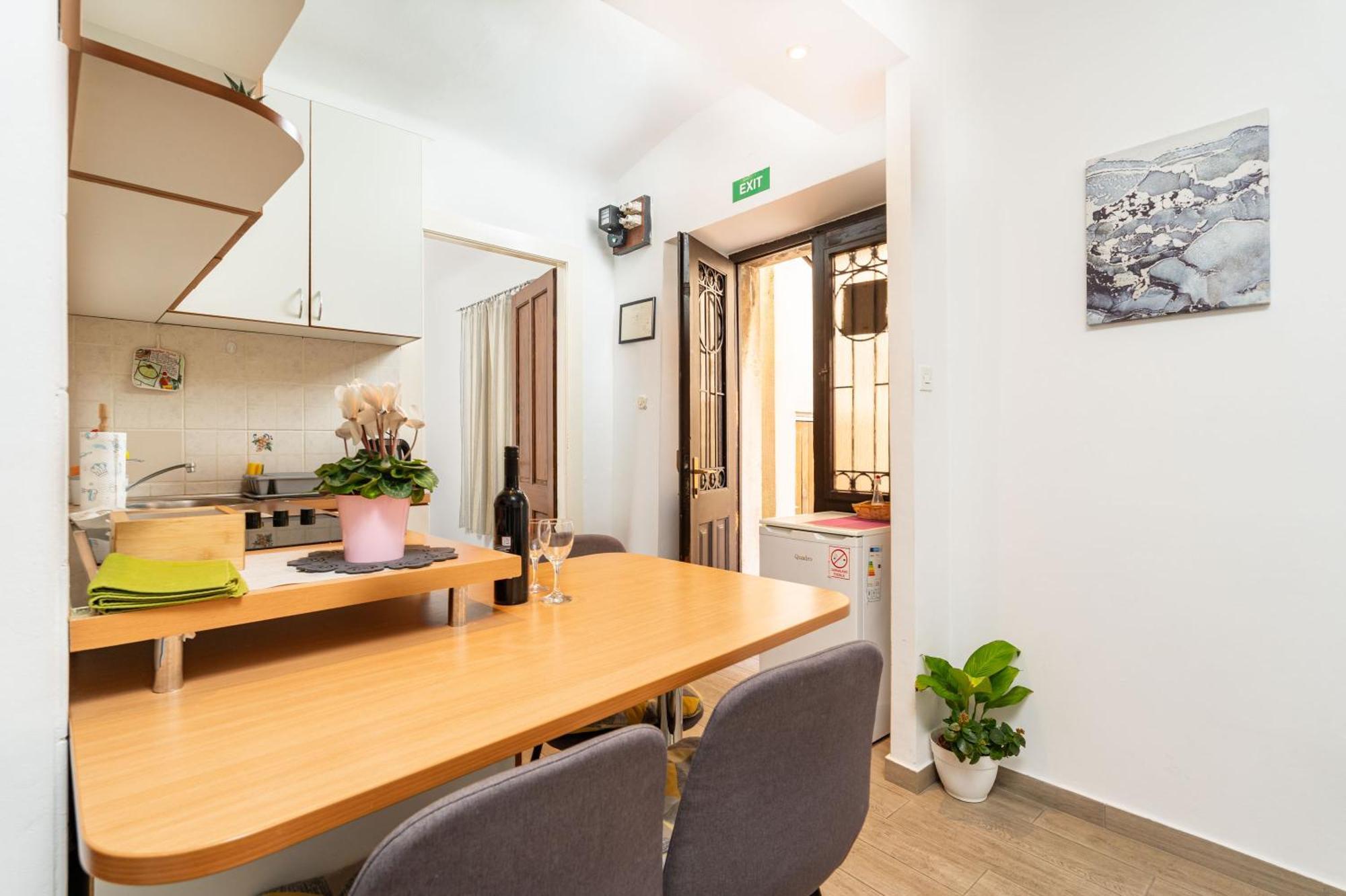 Apartment Family Tokic Dubrovnik Exterior photo